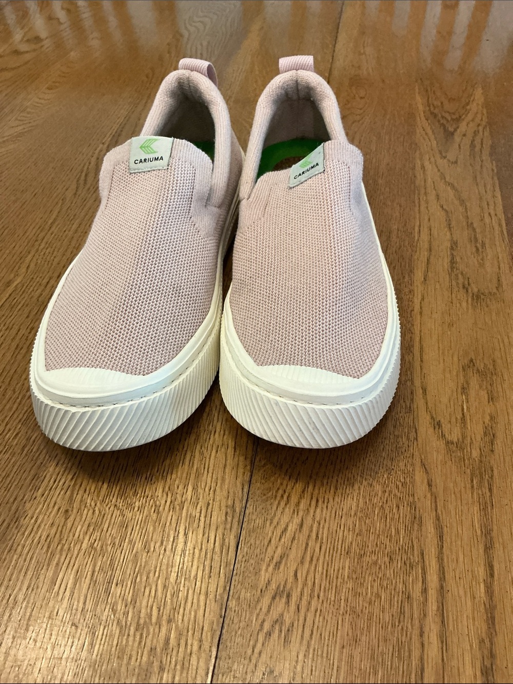 Woman’s Cariuma tan kit slip on sneakers. Size 8. Cream outsole. Like new! Cute! - Picture 2 of 8